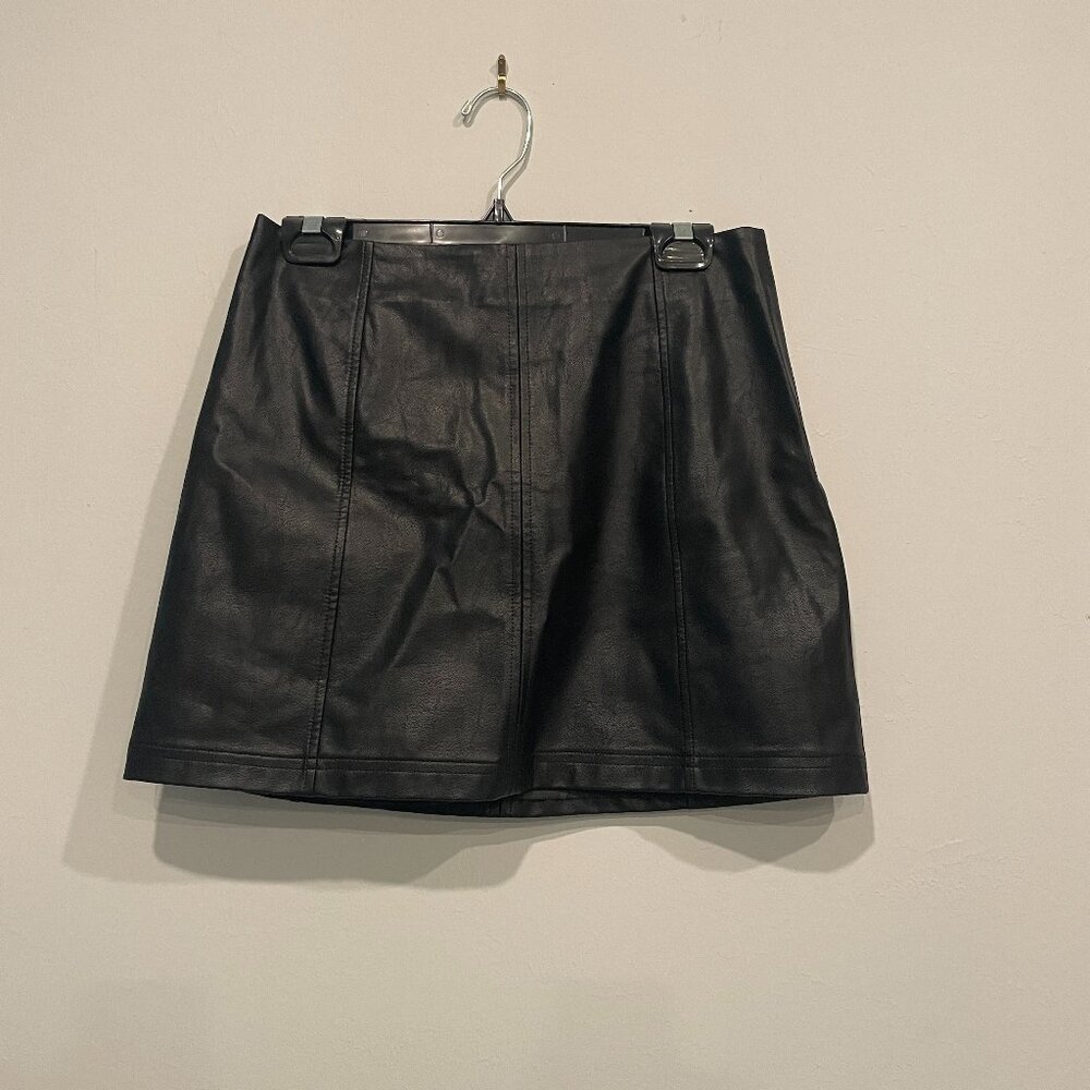 Black Leather Women's Skirt Size M